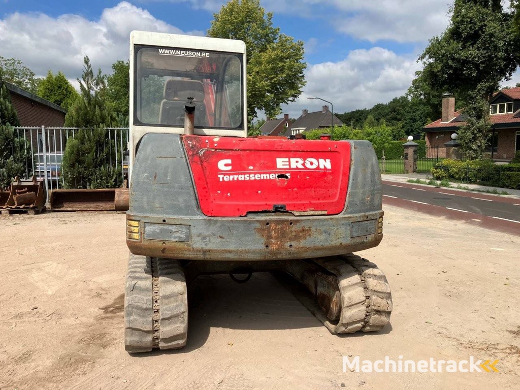 Rupsgraafmachine Neuson 8002 Diesel