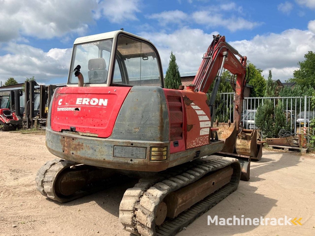 Rupsgraafmachine Neuson 8002 Diesel