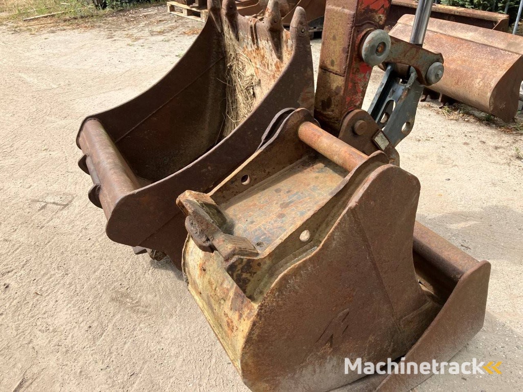 Rupsgraafmachine Neuson 8002 Diesel