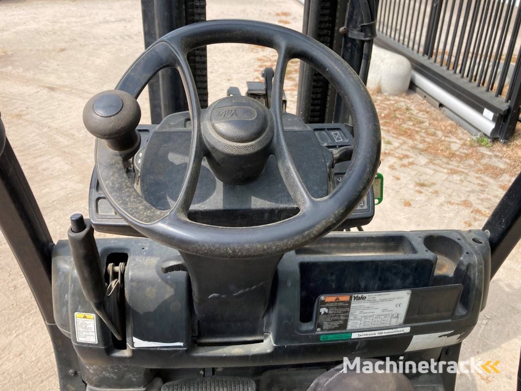 Heftruck Yale GLP20SVX E2175 LPG 2000kg 4.9m 2006