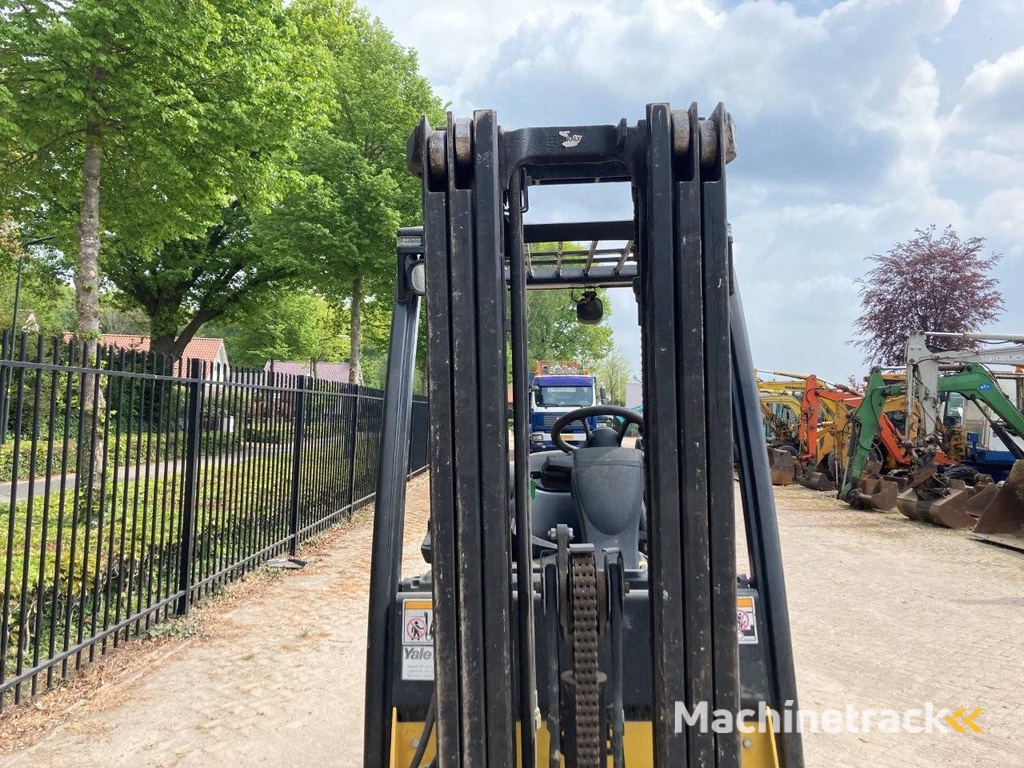 Heftruck Yale GLP20SVX E2175 LPG 2000kg 4.9m 2006