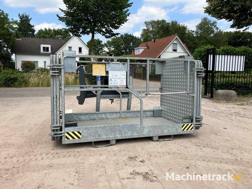 Manbak JCB REP2-45JCB