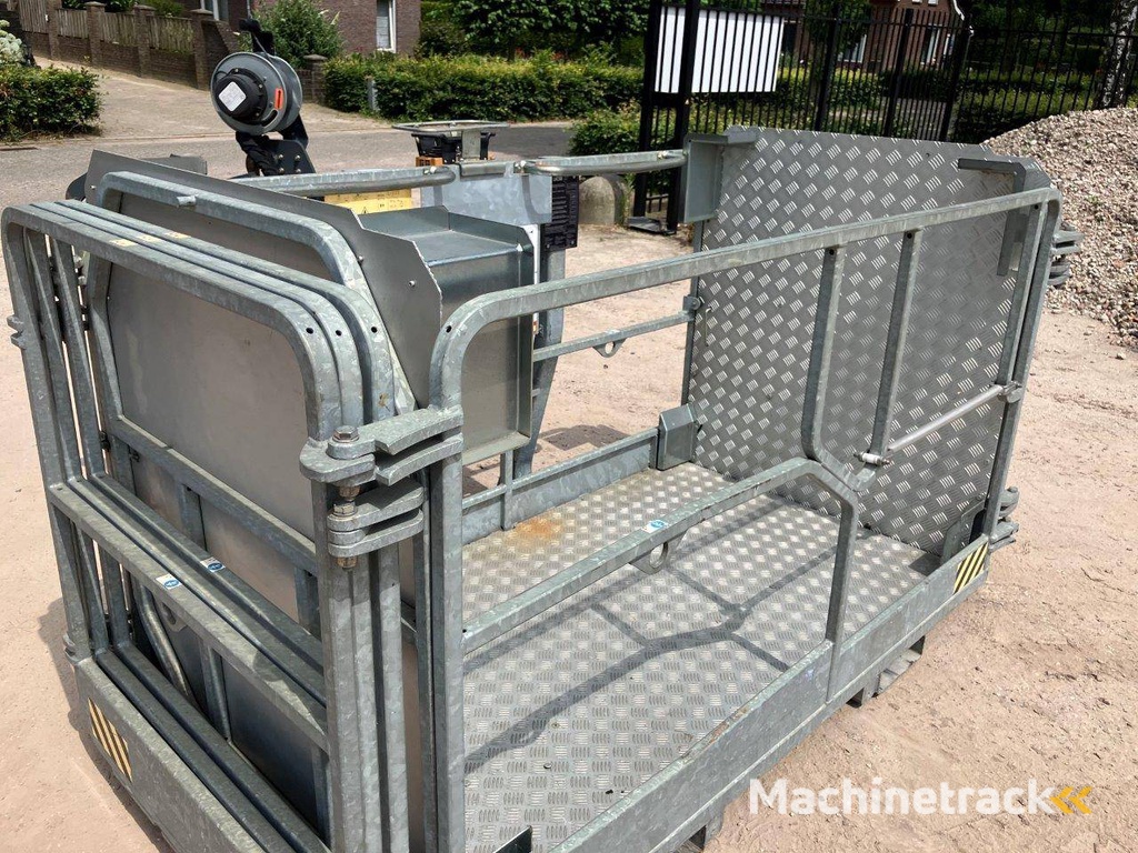 Manbak JCB REP2-45JCB