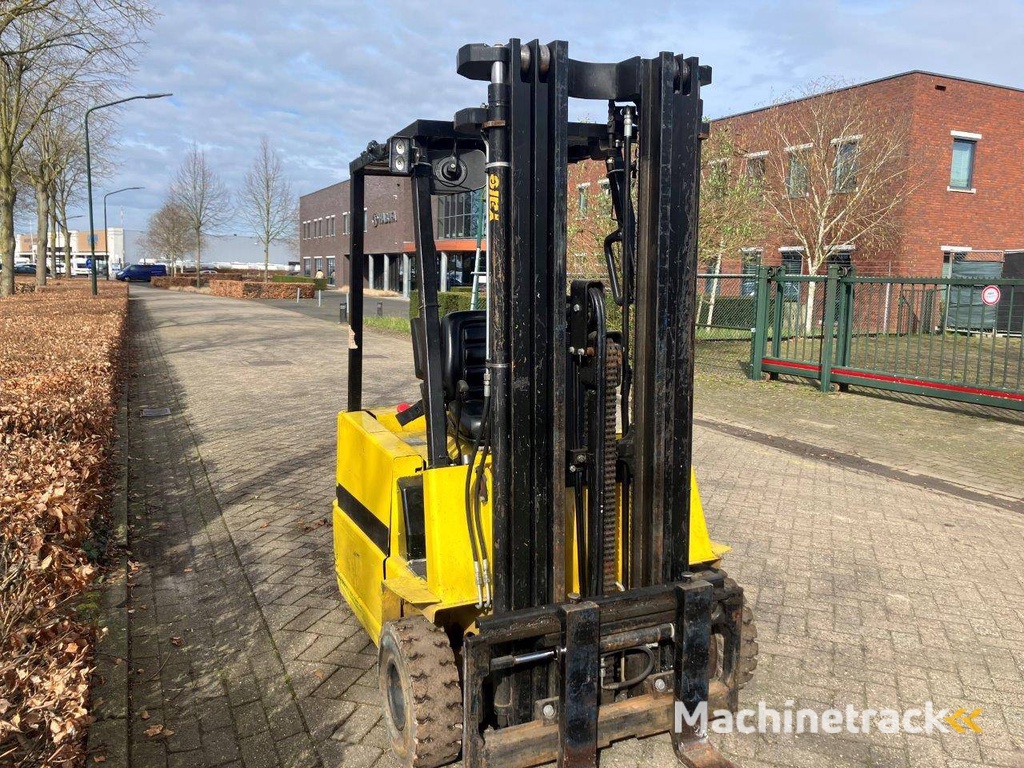 Heftruck Yale ERP15 Elektrisch 1500kg 4.87m 2011