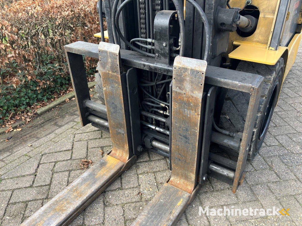 Forklift Caterpillar EP30K Electric 3000kg 4.7m 2009