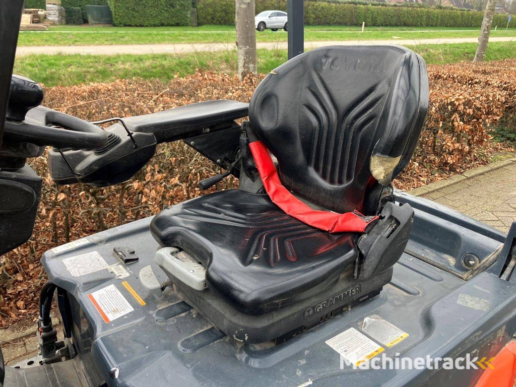 Toyota 8FBE20T Electric Forklift 2000kg