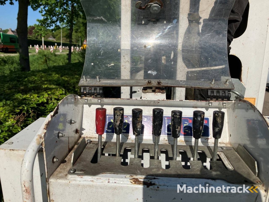 Spinhoogwerker Oil&Steel Octopussy 1800 EVO Elektrisch/Diesel 2010