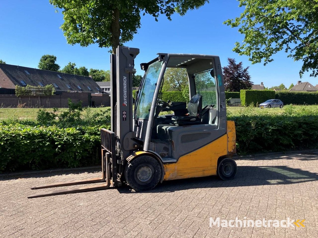 Heftruck Jungheinrich EFG 425K Elektrisch 2500kg 2016