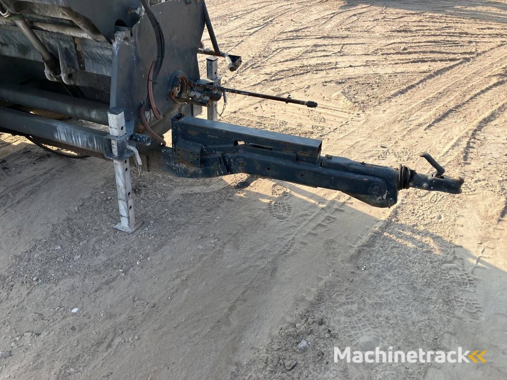 Betonpomp Brinkman Diesel