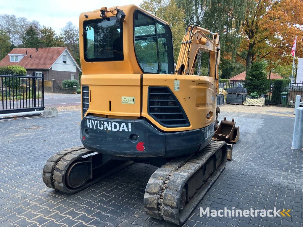 Rupsgraafmachine Hyundai Robex 60CR-9A Diesel 2015