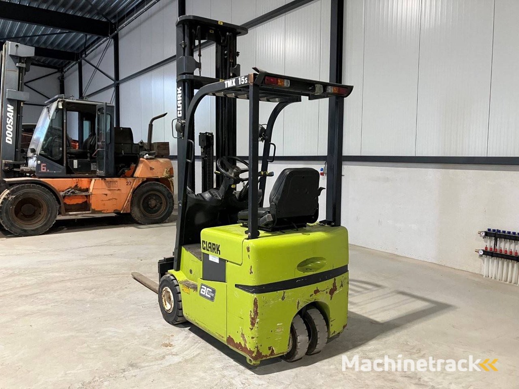 Heftruck Clark TMX15S Elektrisch 1500kg 2006
