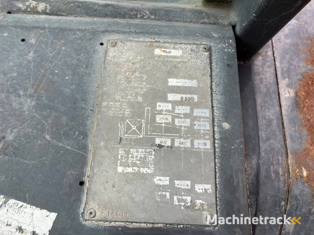 Ruw-terreinheftruck Manitou MS125D Diesel 2500kg 3.3m 1998