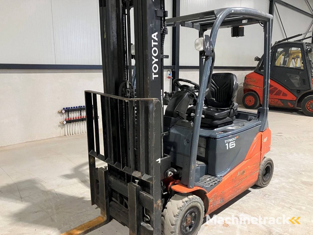Toyota 8FBM16T Electric Forklift 1600kg 5.5m 2017