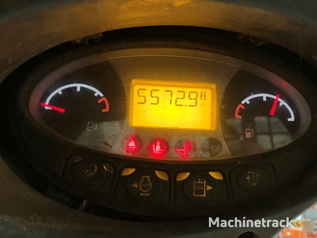 Schranklader Bobcat S590 Diesel