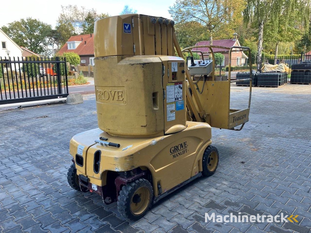Grove Toucan 1010 Elektrischer Mastlift 10m 2000