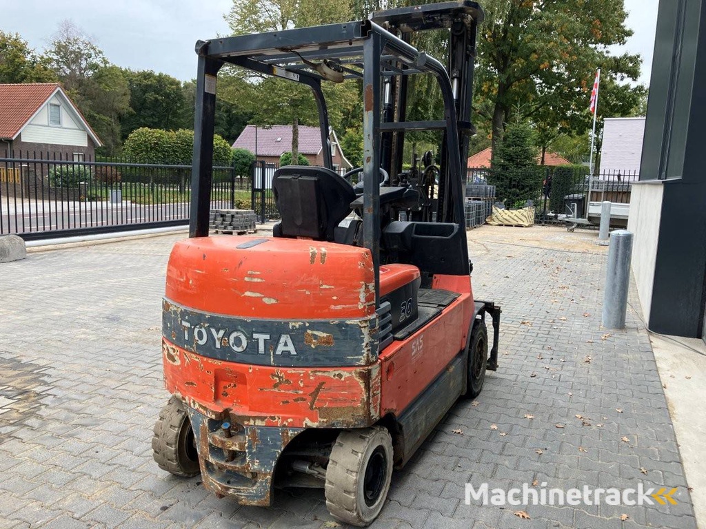 Forklift Toyota 7FBMF30 Electric 3000kg 6.0m 2009