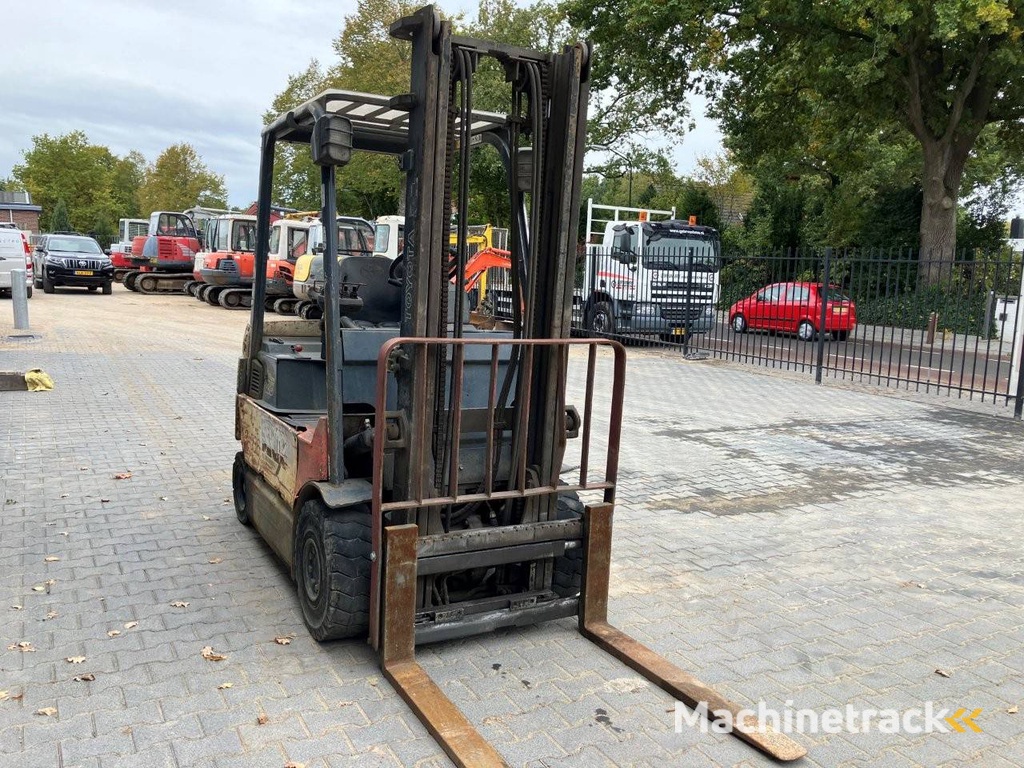 Forklift Toyota 7FBMF25 Electric 2500kg 3.7m 2005