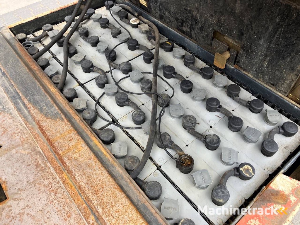 Forklift Toyota 7FBMF25 Electric 2500kg 3.7m 2005