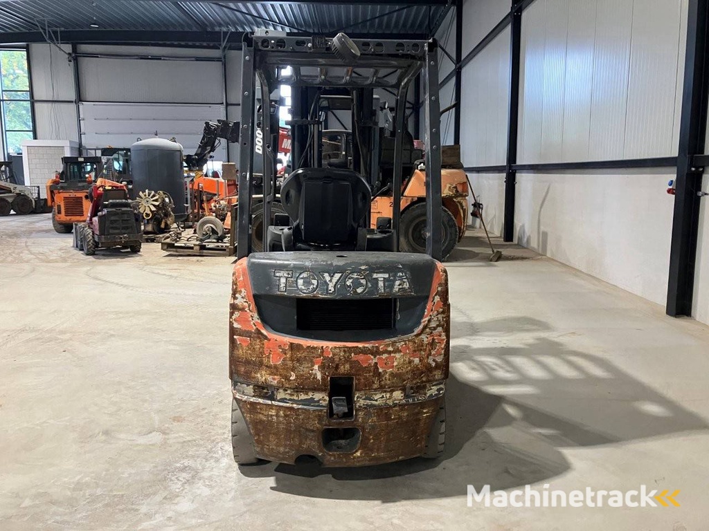 Gabelstapler Toyota 02-8FDF18 Diesel 1750 kg 4,3 m 2010