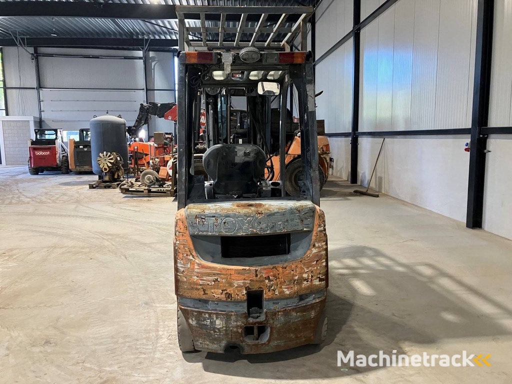 Heftruck Toyota 02-8FDF18 Diesel 2015