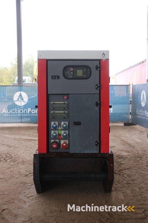 Generator SDMO R220C3 Diesel 220kVA 2011
