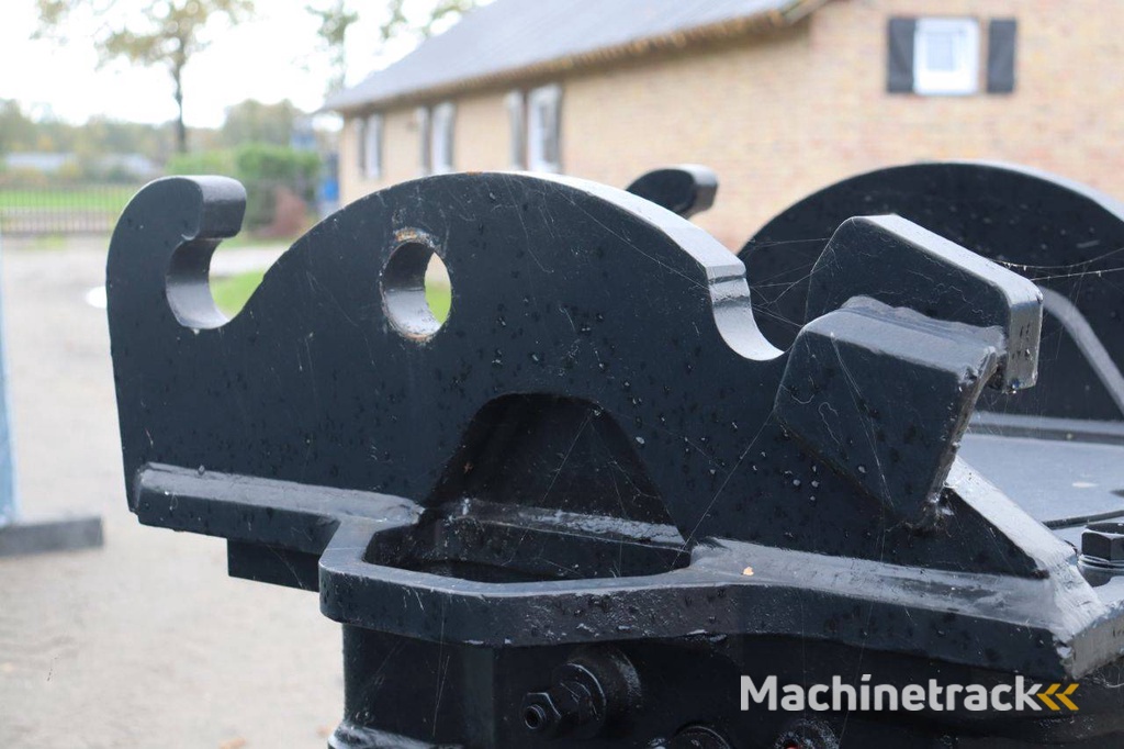 Demarec sorting grab