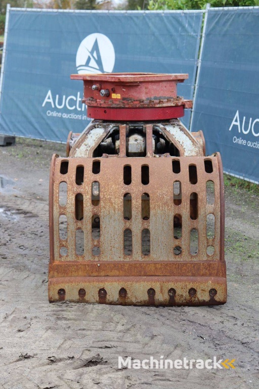 Sorting grab Demarec DRG 28 DN 2014