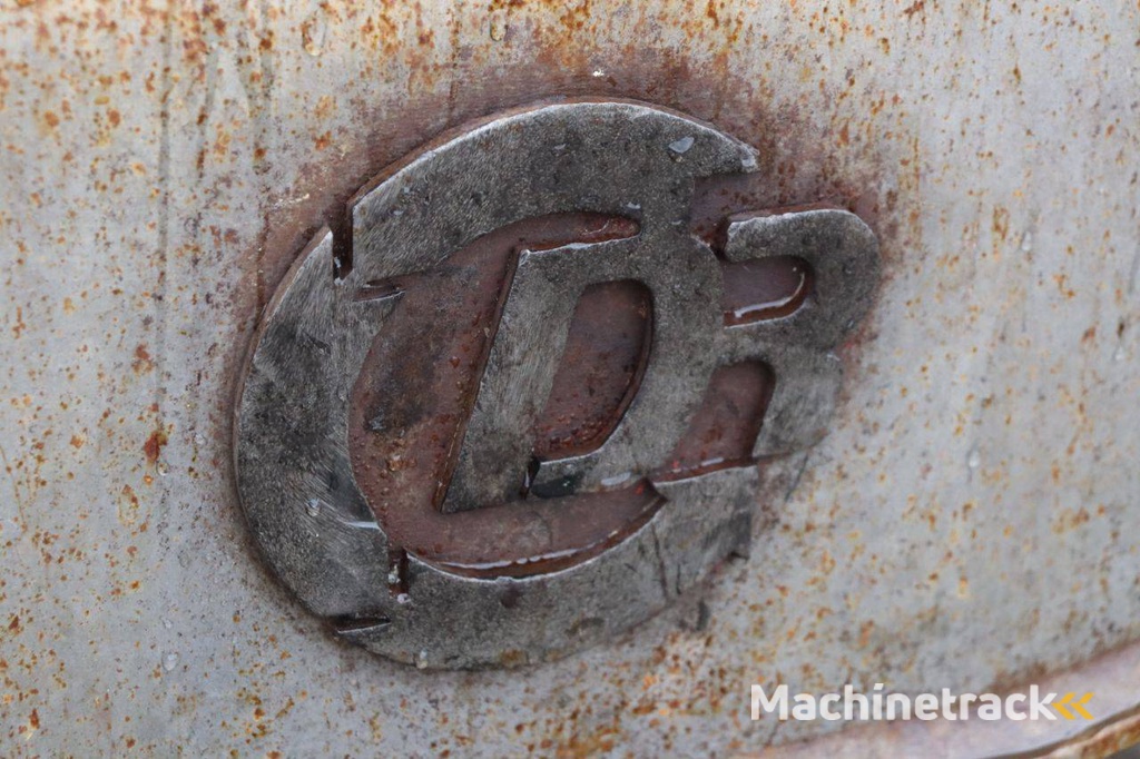 Sorting grab Demarec DRG 28 DN 2014