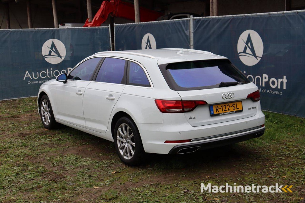 Audi A4 Avant Elektro+Benzin 150 PS 2019