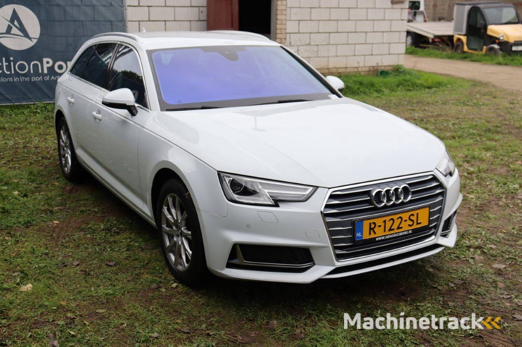 Audi A4 Avant Elektro+Benzin 150 PS 2019