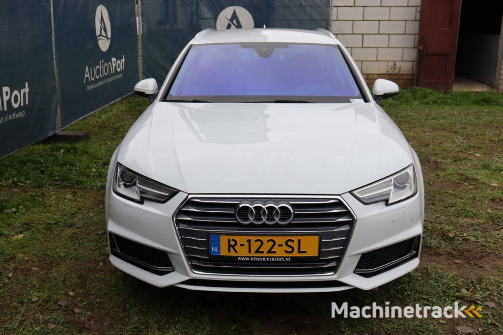 Audi A4 Avant Elektro+Benzin 150 PS 2019