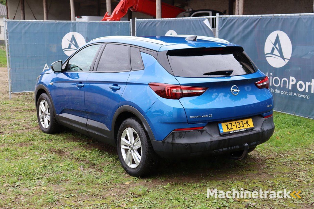 Opel Grandland X Petrol 131hp 2019
