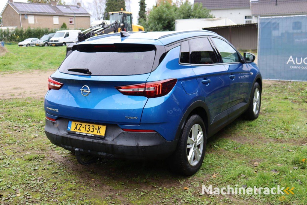 Opel Grandland X Petrol 131hp 2019