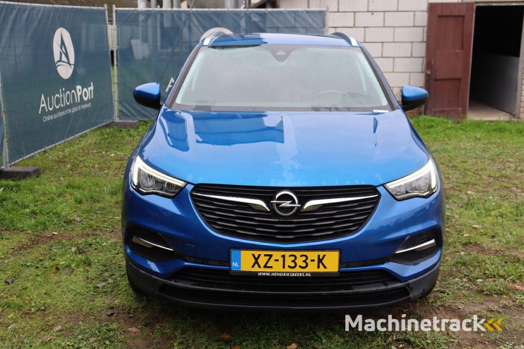 Opel Grandland X Petrol 131hp 2019