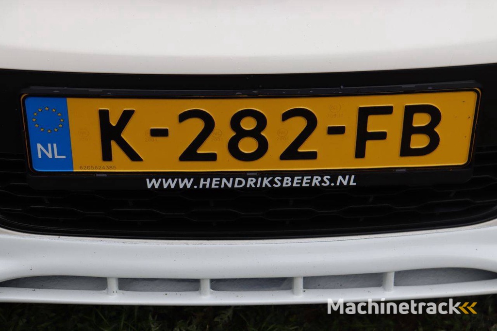 Kia RIO Petrol 86hp 2012