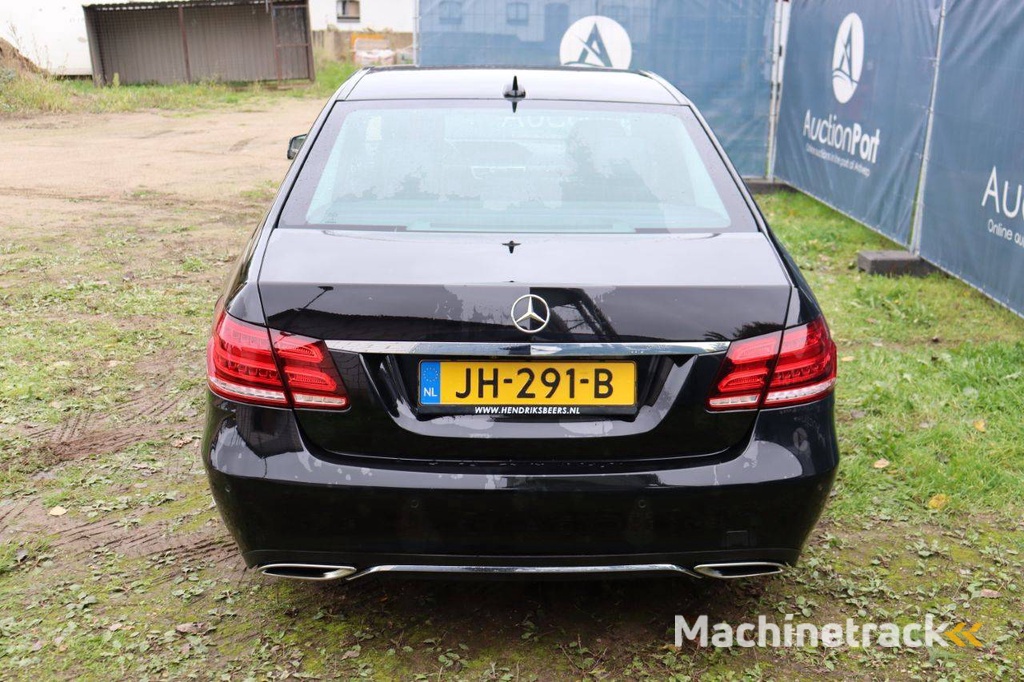 Mercedes-Benz E350 BLUETEC Diesel 252hp 2014