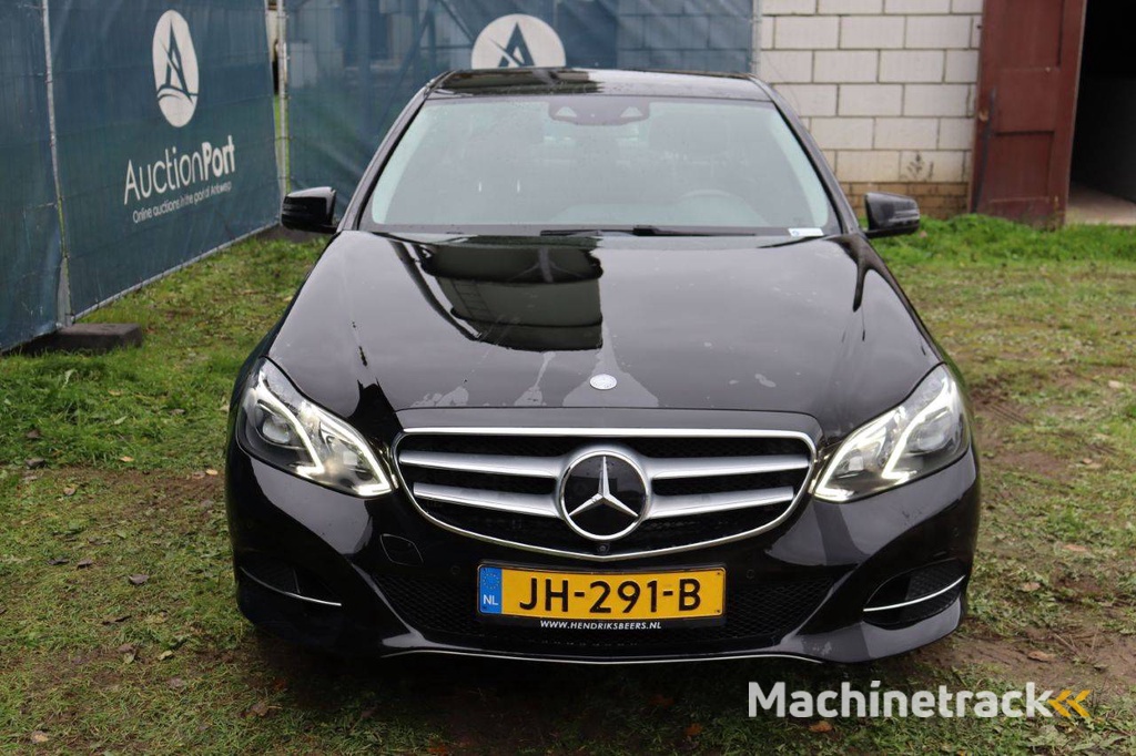 Mercedes-Benz E350 BLUETEC Diesel 252hp 2014