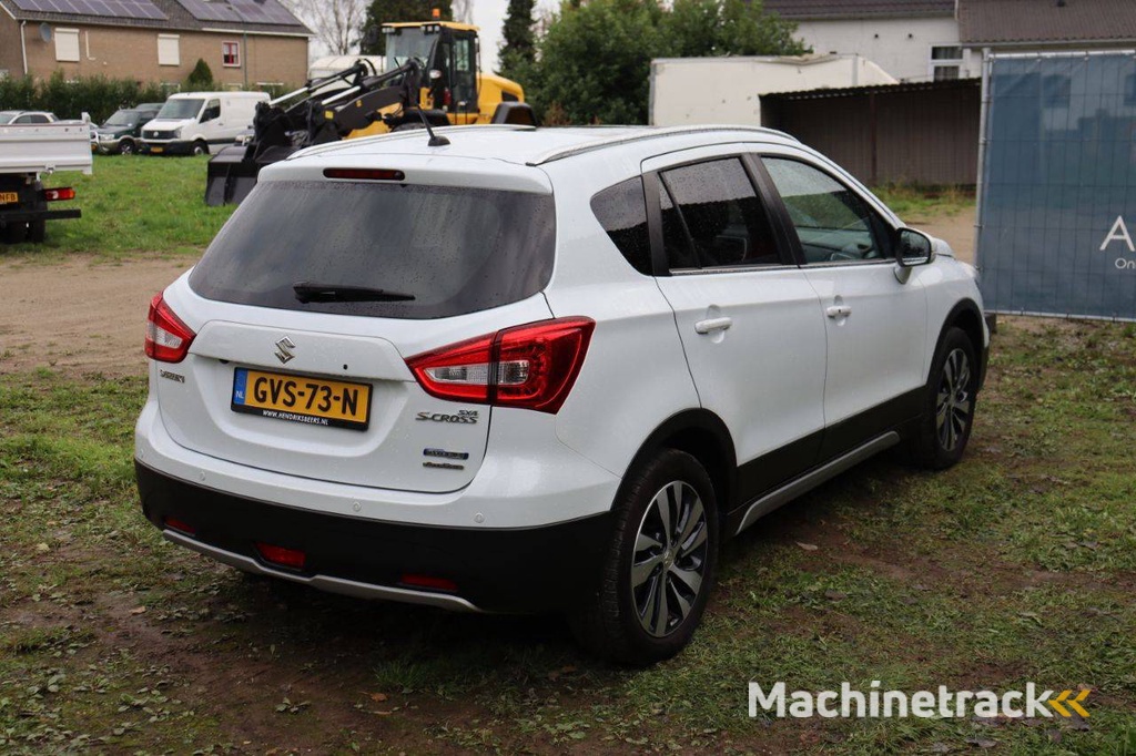 Suzuki SX4 Elektrisch+Benzine 129pk 2021