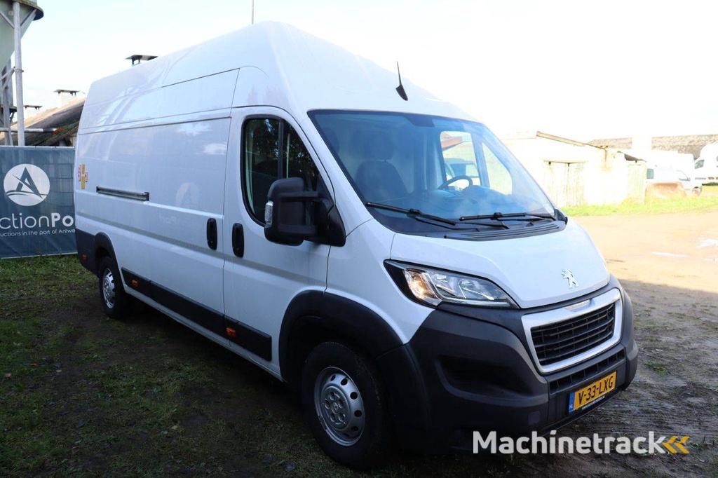 Peugeot BOXER Diesel 165 PS 2021 Van