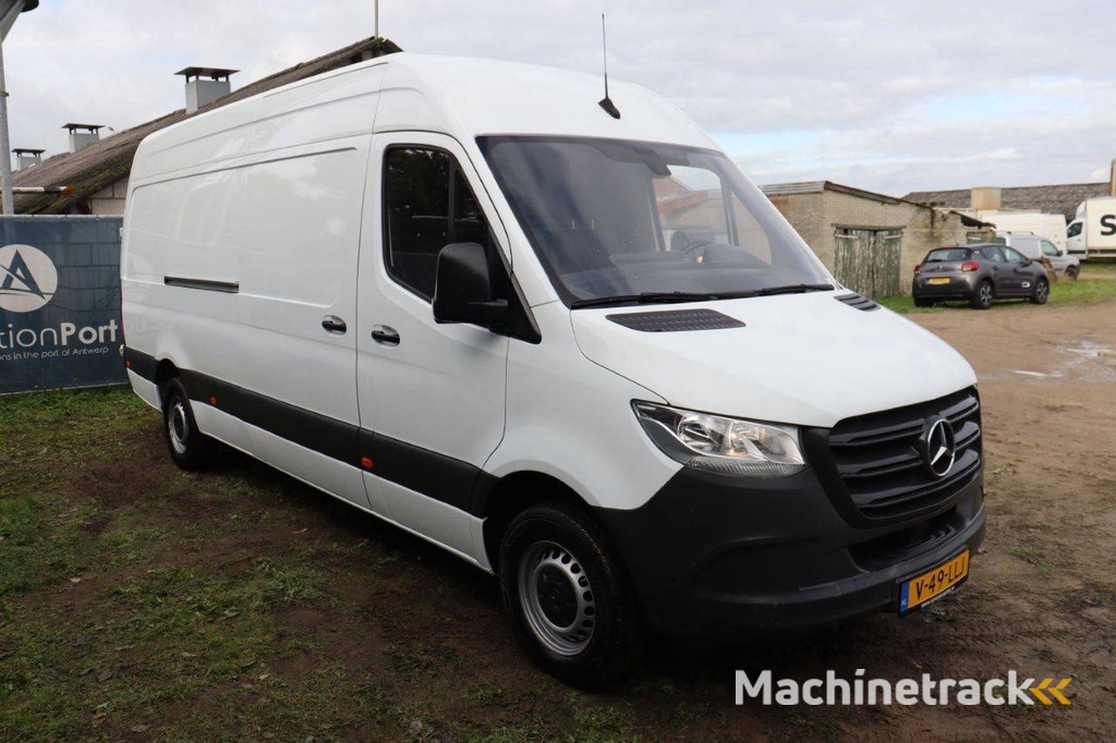 Mercedes-Benz Sprinter Diesel 150 PS 2022 Transporter