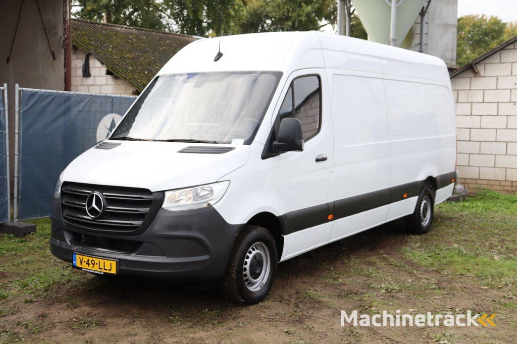 Mercedes-Benz Sprinter Diesel 150 PS 2022 Transporter