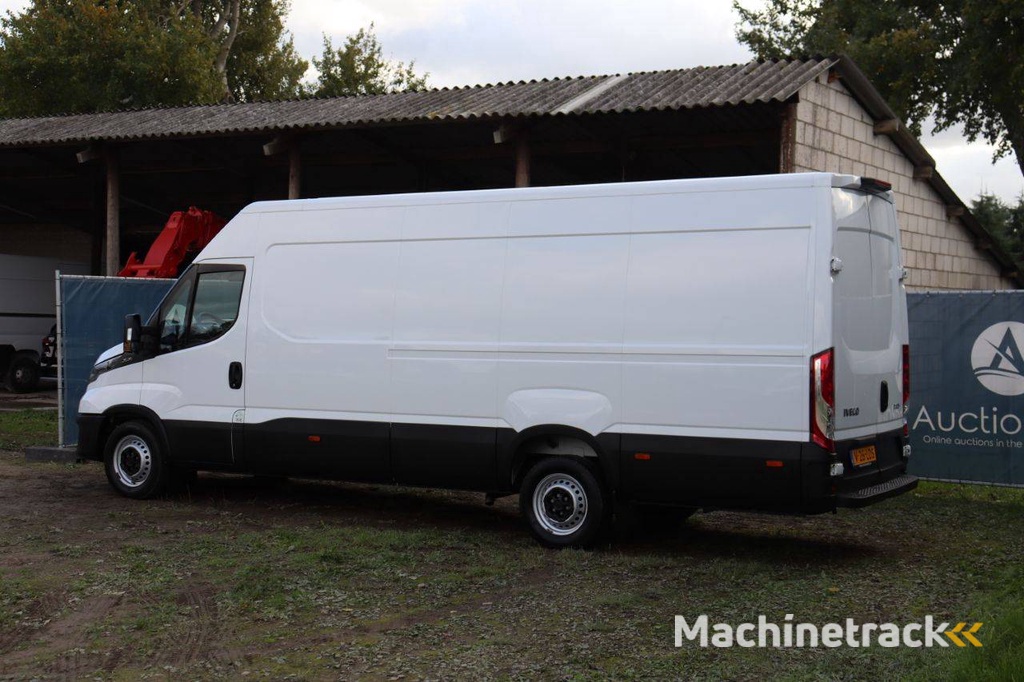 Bestelwagen Iveco Daily van; Model Type: TS35SC2AA Diesel 2007