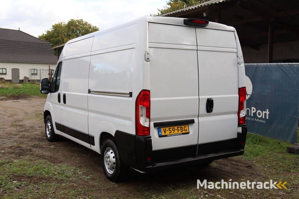 Bestelwagen Peugeot BOXER Diesel 140pk 2021