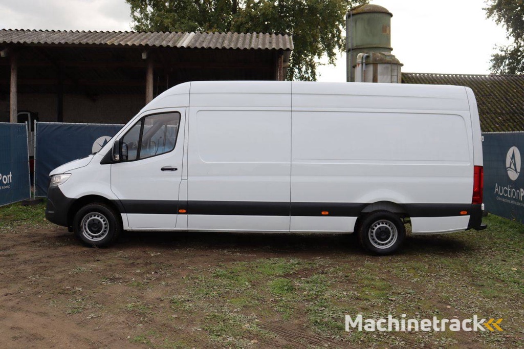 Mercedes-Benz Sprinter Diesel 150 PS 2022 Transporter