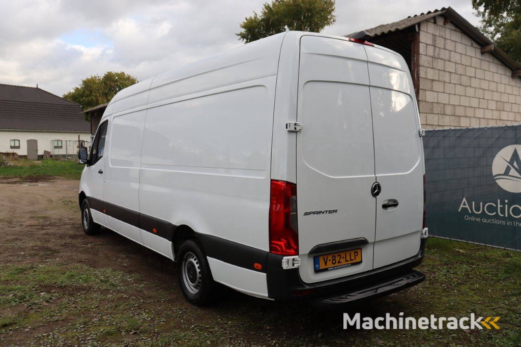 Mercedes-Benz Sprinter Diesel 150 PS 2022 Transporter