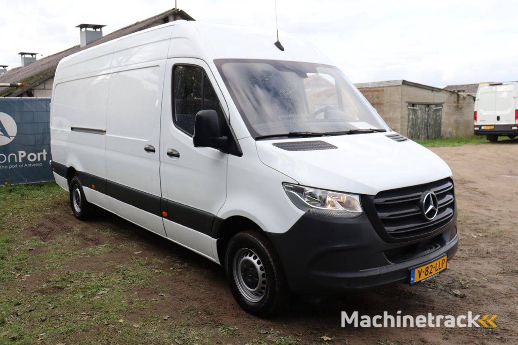 Mercedes-Benz Sprinter Diesel 150 PS 2022 Transporter