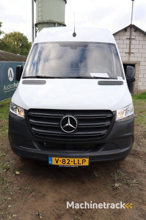Mercedes-Benz Sprinter Diesel 150 PS 2022 Transporter