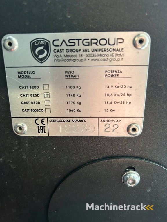 Kniklader Castgroup CAST 825D Diesel 2022