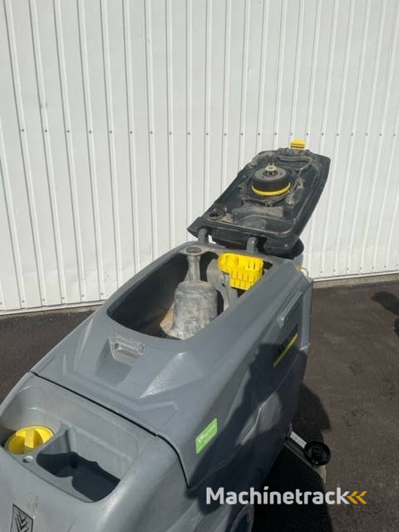 Schrob-zuigmachine Karcher B120 W BP Elektrisch 2015
