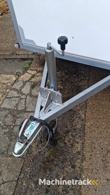 Gesloten aanhangwagen 2.50x1.50x1.50m